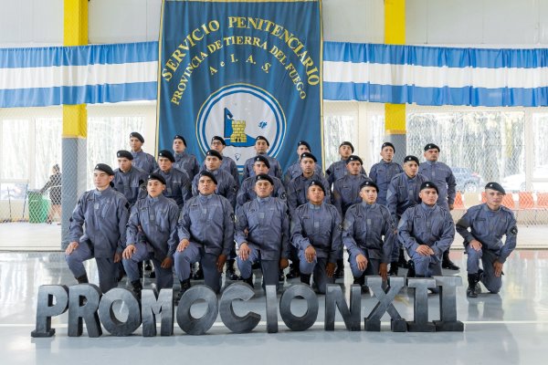 Egresaron 23 agentes del servicio penitenciario de la provincia