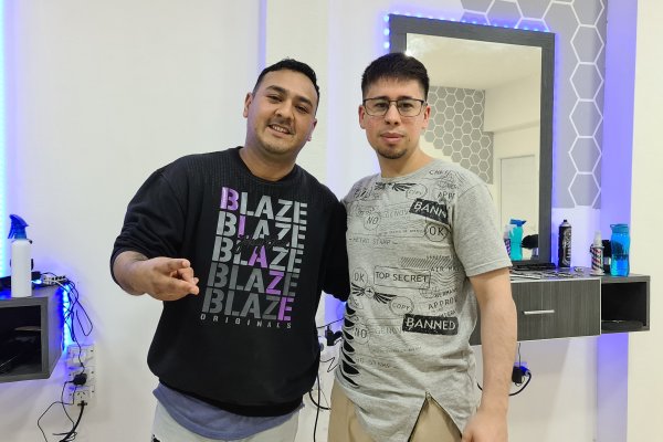 Nueva peluquería en Chacra 11: A pesar de la crisis, jovenes apuestan al trabajo