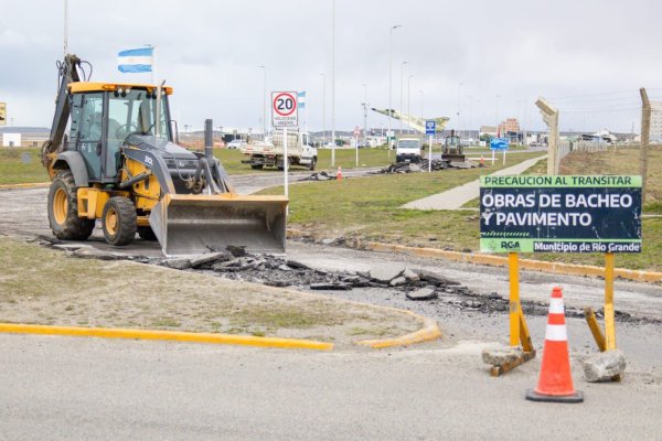Inicia el recapado asfáltico de la Avenida Héroes de Malvinas