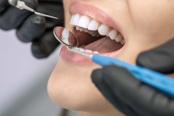 Salud lleva a cabo una campaña de lucha contra el cáncer bucal