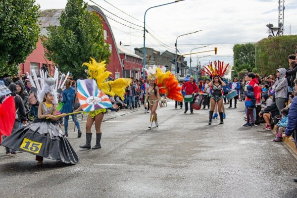 Llega el Carnaval a los barrios de Río Grande
