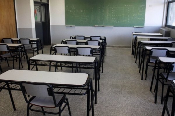 Pago de ayuda escolar y acompañamiento en la "vuelta a clases"