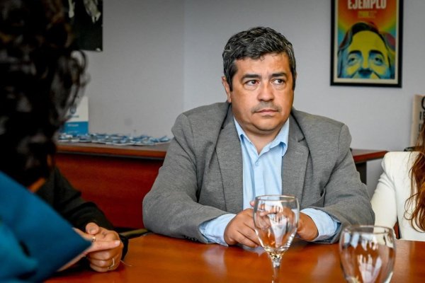 El Jefe de Gabinete, Sebastián Iriarte, anticipó el diseño de estrategias para afrontar escenarios de crisis económica en el Municipio de Ushuaia