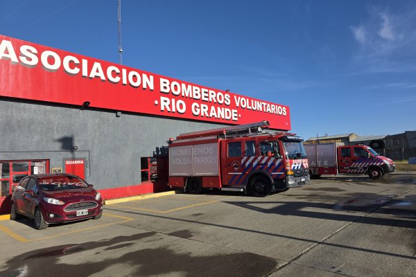 Bomberos Voluntarios de Río Grande inician retención de servicios con guardias mínimas por demoras en el pago de subsidios