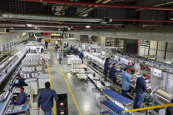 Nuevo regimen de envíos: una medida que llega en medio del conflicto de la industria fueguina