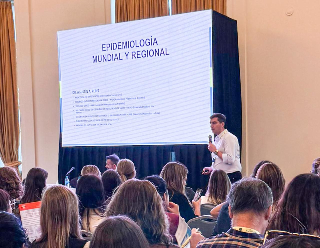 Río Grande llevó el trabajo del Centro Municipal «Carla Riva» al Congreso Argentino de Psiquiatría y Salud Mental