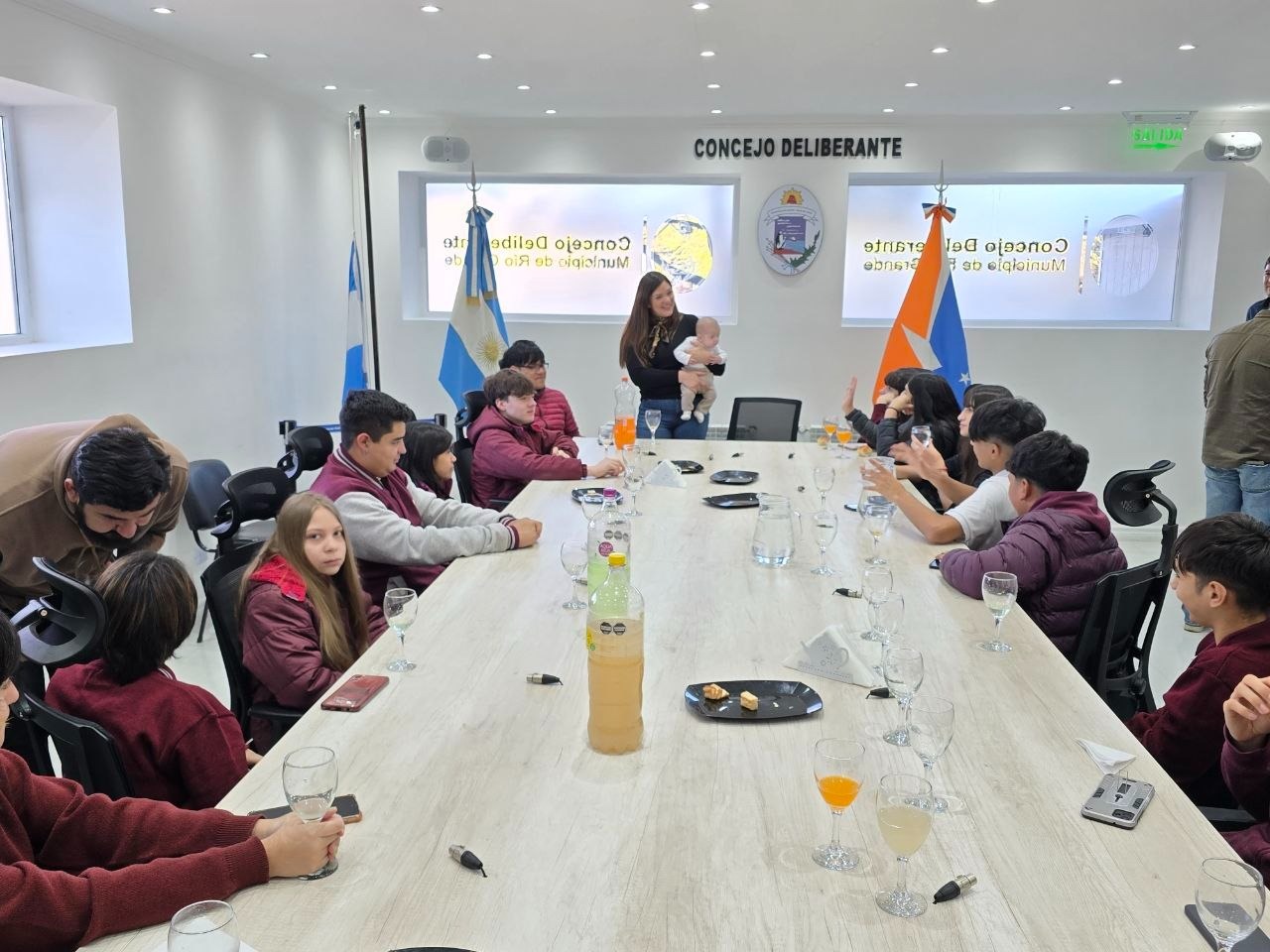 Alumnos del Colegio JIF visitaron el Concejo Deliberante