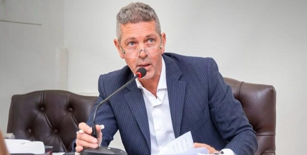 Löffler celebró el freno a la Ley de Tierras: «La soberanía no está en venta»