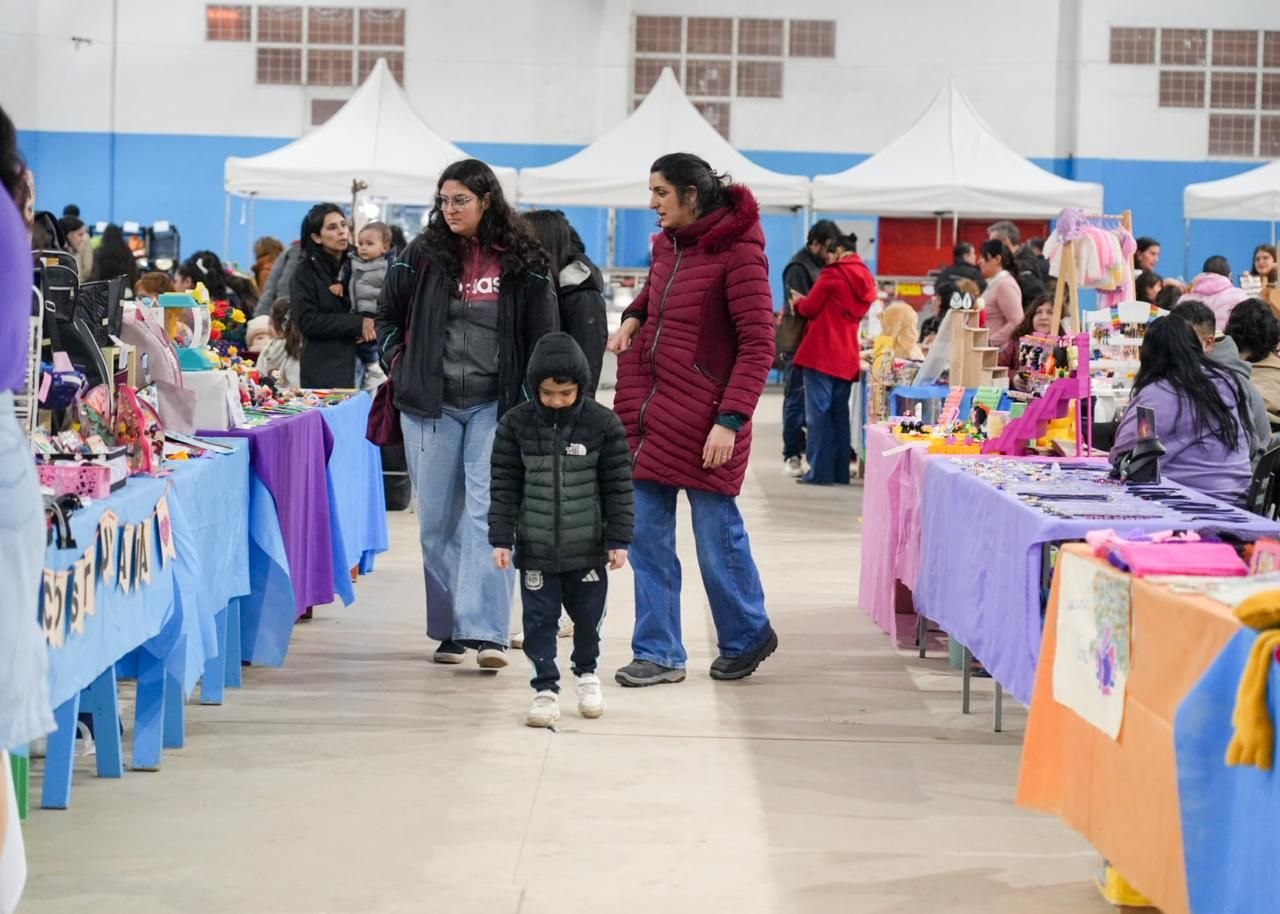 El Mercado en tu Barrio volvió a acercar precios accesibles a las familias de Río Grande