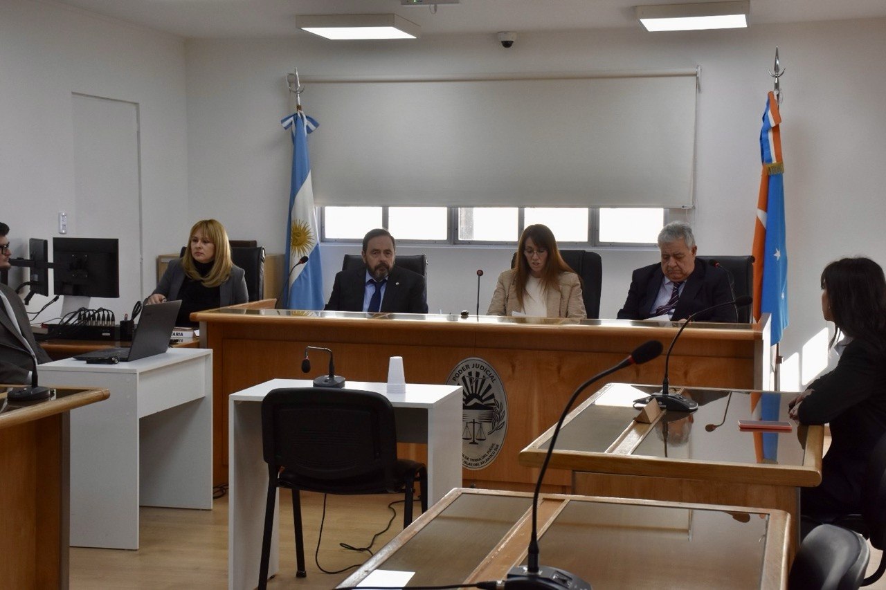 Condenaron a un hombre a 30 años de prisión por abusar sexualmente de sus hijastras