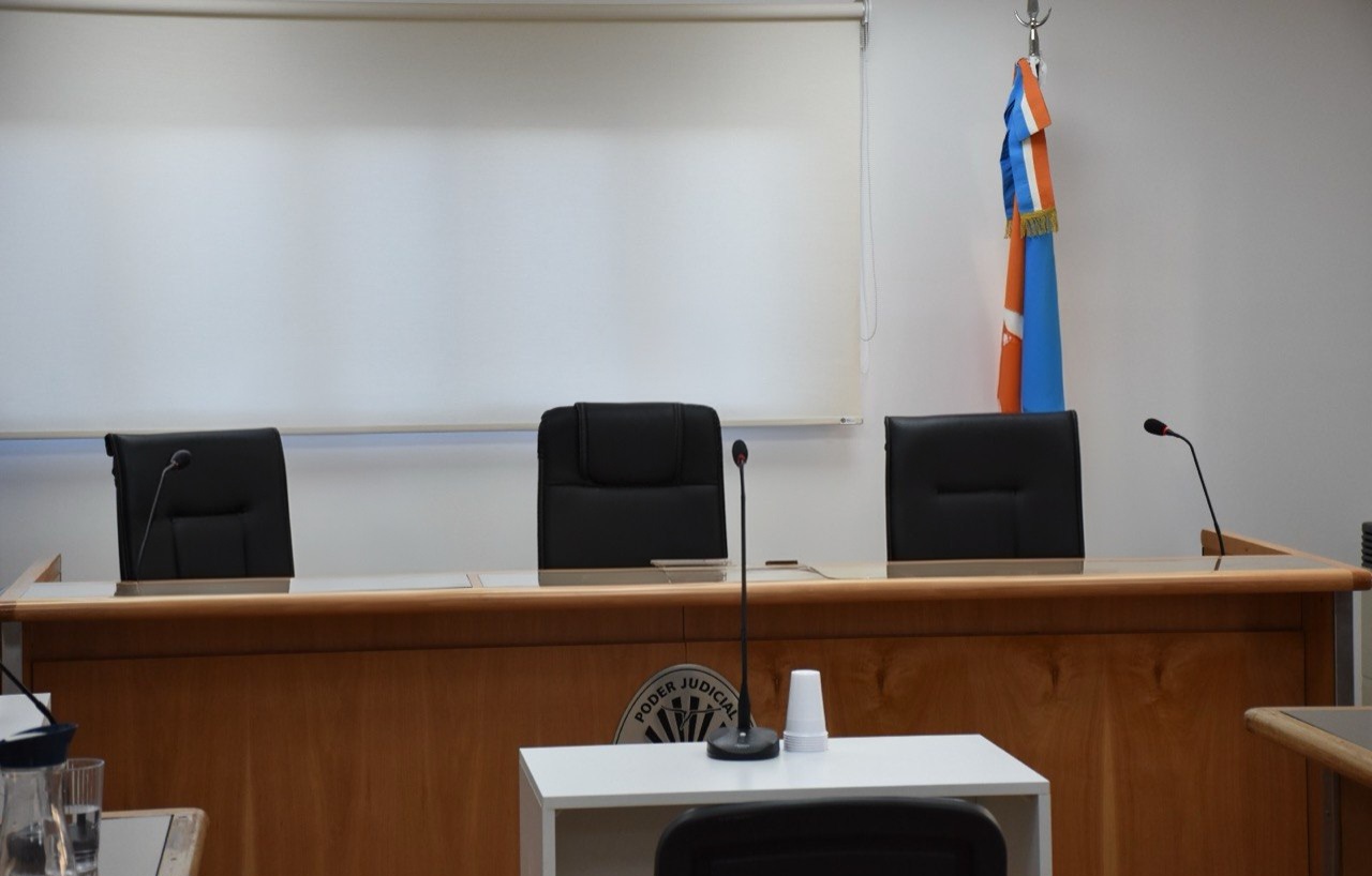 Comienza en Río Grande un juicio por abuso sexual y robo contra una mujer de 71 años