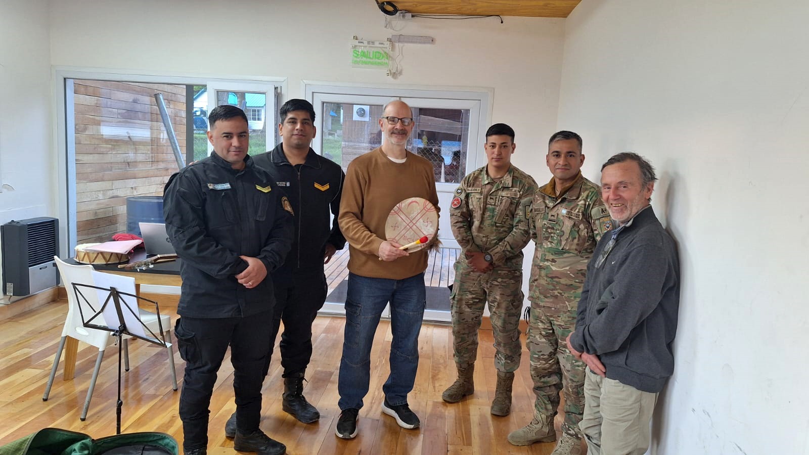 El reconocido cardiólogo César Berenstein brindó una charla abierta y gratuita en Puerto Almanza